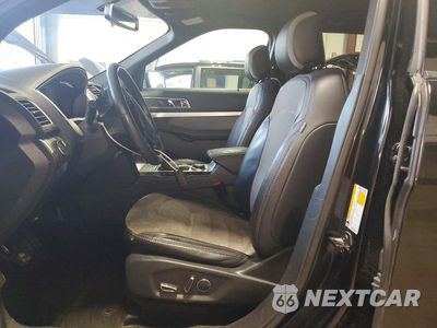 Zdjęcie 7 z 14 samochodu: 2017 FORD EXPLORER XLT VIN:1FM5K8D86HGD64095 - miniatura