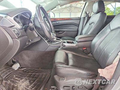 Zdjęcie 7 z 13 samochodu: 2016 CADILLAC SRX PERFORMANCE COLLECTION VIN:3GYFNCE33GS577361 - miniatura