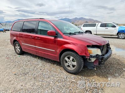 Czwarte zdjęcie samochodu z boku: 2010 DODGE GRAND CARAVAN SXT VIN:2D4RN5D15AR352767 - miniatura