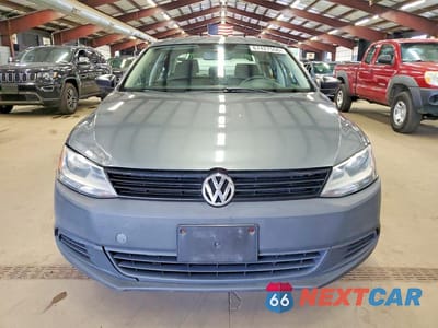 Piąte zdjęcie samochodu w środku: 2014 VOLKSWAGEN JETTA BASE VIN:3VW1K7AJ1EM370650 - miniatura