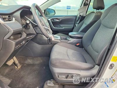 Zdjęcie 7 z 13 samochodu: 2021 TOYOTA RAV4 XLE VIN:2T3P1RFVXMC211132 - miniatura