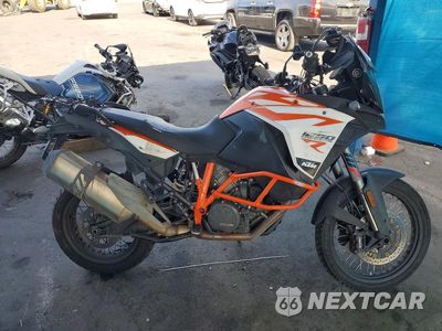2017 KTM 1290 SUPER ADVENTURE R VBKV59405HM959113 - główne zdjęcie licytacji z USA - miniatura