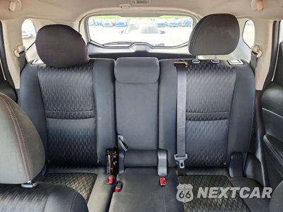 Zdjęcie 10 z 13 samochodu: 2017 NISSAN ROGUE SV VIN:KNMAT2MT3HP612451 - miniatura