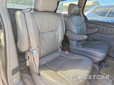 Zdjęcie 11 z 13 samochodu: 2007 TOYOTA SIENNA XLE 7-PASSENGER VIN:5TDZK22C07S030515 - miniatura