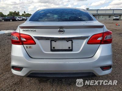 Zdjęcie 6 z 12 samochodu: 2019 NISSAN SENTRA S VIN:3N1AB7AP1KY230578 - miniatura
