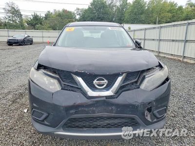 Piąte zdjęcie samochodu w środku: 2015 NISSAN ROGUE S VIN:KNMAT2MV8FP579641 - miniatura