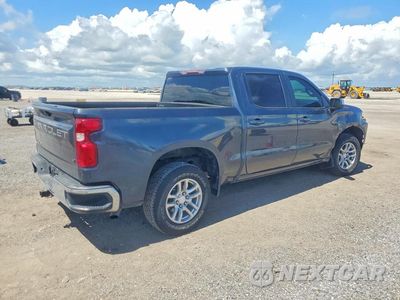 Trzecie zdjęcie samochodu z tyłu: 2021 CHEVROLET SILVERADO C1500 LT VIN:1GCPWCEK3MZ386438 - miniatura
