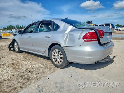 Drugie zdjęcie samochodu z przodu: 2013 VOLKSWAGEN PASSAT S VIN:1VWAP7A36DC083856 - miniatura