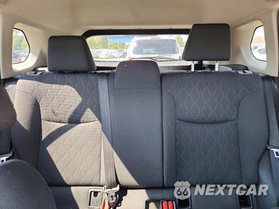 Zdjęcie 10 z 13 samochodu: 2022 TOYOTA COROLLA CROSS LE VIN:7MUCAAAG5NV010819 - miniatura