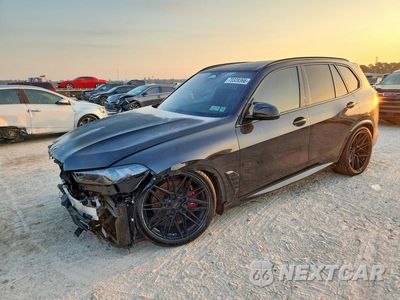 2026 BMW X5 M60I 5UX33EU08T9163411 - główne zdjęcie licytacji z USA - miniatura