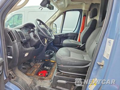 Zdjęcie 7 z 13 samochodu: 2021 RAM PROMASTER 3500 DELIVERY VAN VIN:3C6MRVJG5ME562268 - miniatura