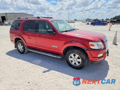 Czwarte zdjęcie samochodu z boku: 2007 FORD EXPLORER XLT VIN:1FMEU73E07UB25380 - miniatura