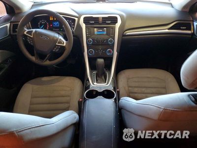 Zdjęcie 8 z 13 samochodu: 2014 FORD FUSION S VIN:1FA6P0G76E5395469 - miniatura