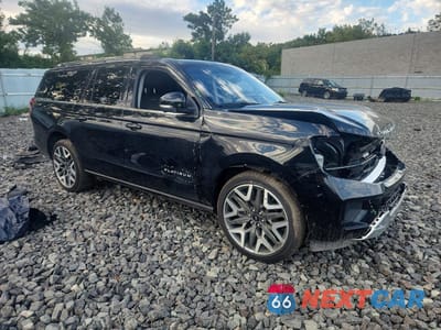 Czwarte zdjęcie samochodu z boku: 2025 FORD EXPEDITION MAX PLATINUM VIN:1FMJK1MG0SEA12680 - miniatura