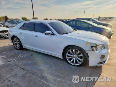 Czwarte zdjęcie samochodu z boku: 2018 CHRYSLER 300 LIMITED VIN:2C3CCAEG7JH168137 - miniatura