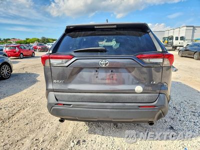 Zdjęcie 6 z 13 samochodu: 2021 TOYOTA RAV4 LE VIN:2T3H1RFV8MC131607 - miniatura