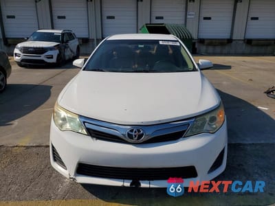 Piąte zdjęcie samochodu w środku: 2014 TOYOTA CAMRY LE VIN:4T1BF1FK1EU870034 - miniatura