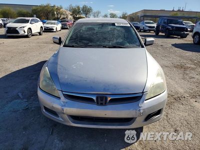 Piąte zdjęcie samochodu w środku: 2007 HONDA ACCORD SE VIN:1HGCM56397A153983 - miniatura