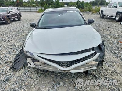 Piąte zdjęcie samochodu w środku: 2020 TOYOTA CAMRY XSE VIN:4T1K61AK7LU395560 - miniatura