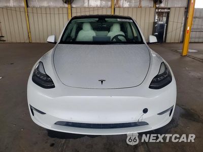 Piąte zdjęcie samochodu w środku: 2021 TESLA MODEL Y VIN:5YJYGDEEXMF098648 - miniatura