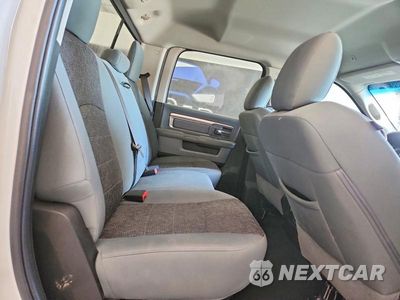 Zdjęcie 19 z 26 samochodu: 2018 RAM 3500 SLT VIN:3C63RRHLXJG361083 - miniatura