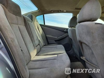 Zdjęcie 10 z 12 samochodu: 2007 NISSAN ALTIMA 2.5 VIN:1N4AL21E77C229484 - miniatura