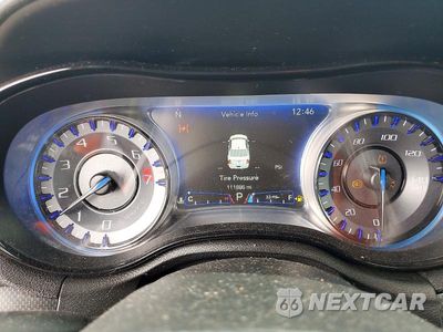 Zdjęcie 9 z 13 samochodu: 2016 CHRYSLER 300 S VIN:2C3CCABG5GH238568 - miniatura