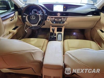 Zdjęcie 8 z 13 samochodu: 2015 LEXUS ES 350 VIN:JTHBK1GG9F2195815 - miniatura