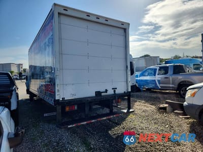 Drugie zdjęcie samochodu z przodu: 2019 ISUZU NPR BOX TRUCK VIN:54DB4W1B1KS805573 - miniatura