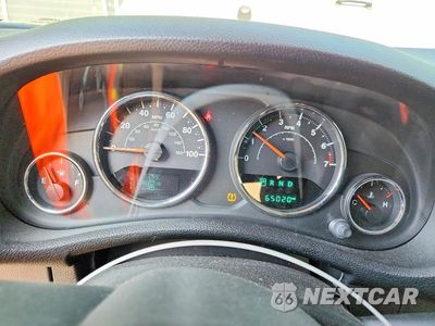 Zdjęcie 9 z 13 samochodu: 2015 JEEP WRANGLER UNLIMITED SPORT VIN:1C4BJWDG1FL771185 - miniatura