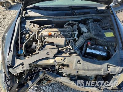 Zdjęcie 11 z 12 samochodu: 2011 HONDA ACCORD SE VIN:1HGCP2F67BA086549 - miniatura
