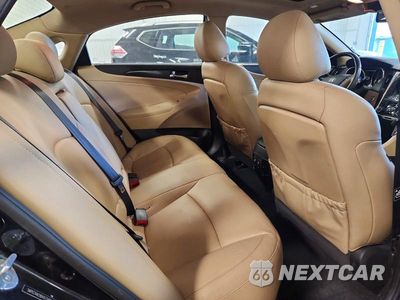 Zdjęcie 10 z 12 samochodu: 2013 HYUNDAI SONATA LIMITED VIN:5NPEC4AC9DH572495 - miniatura