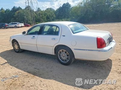 Drugie zdjęcie samochodu z przodu: 2007 LINCOLN TOWN CAR SIGNATURE LIMITED VIN:1LNHM82V77Y630975 - miniatura