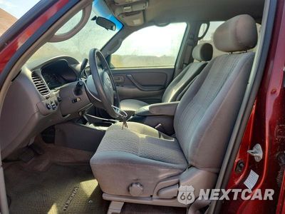 Zdjęcie 7 z 12 samochodu: 2004 TOYOTA TUNDRA SR5 VIN:5TBET34174S462312 - miniatura