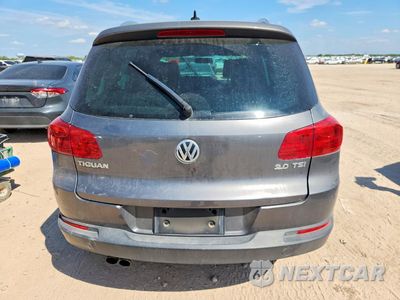 Zdjęcie 6 z 12 samochodu: 2012 VOLKSWAGEN TIGUAN S VIN:WVGAV7AX2CW004039 - miniatura