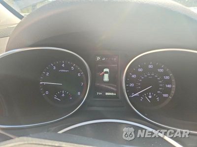 Zdjęcie 9 z 13 samochodu: 2018 HYUNDAI SANTA FE SPORT 2.0T ULTIMATE VIN:5NMZWDLA4JH102596 - miniatura
