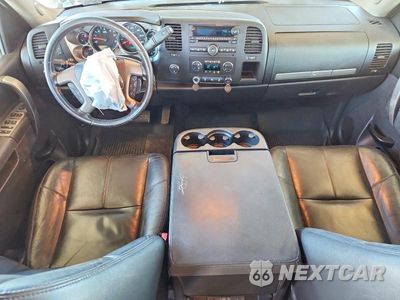 Zdjęcie 8 z 12 samochodu: 2013 CHEVROLET SILVERADO K1500 LT VIN:3GCPKSE72DG157105 - miniatura