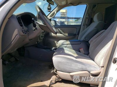 Zdjęcie 7 z 12 samochodu: 2006 TOYOTA TUNDRA DOUBLE CAB SR5 VIN:5TBET34196S524988 - miniatura