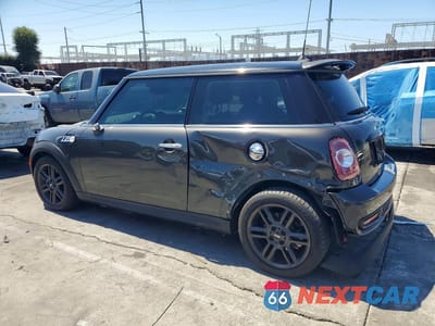 Drugie zdjęcie samochodu z przodu: 2011 MINI COOPER S VIN:WMWSV3C57BTY15040 - miniatura