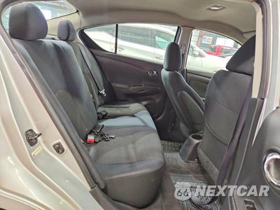 Zdjęcie 10 z 13 samochodu: 2013 NISSAN VERSA 1.6 S VIN:3N1CN7AP5DL853508 - miniatura