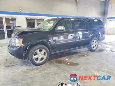 2008 CHEVROLET SUBURBAN K1500 LS 3GNFK16388G300427 - główne zdjęcie licytacji z USA - miniatura