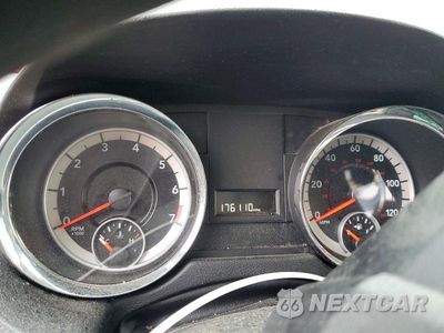 Zdjęcie 9 z 13 samochodu: 2014 DODGE GRAND CARAVAN SXT VIN:2C4RDGCG6ER253849 - miniatura