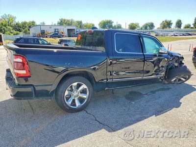 Trzecie zdjęcie samochodu z tyłu: 2019 RAM 1500 LIMITED VIN:1C6SRFHT9KN788001 - miniatura