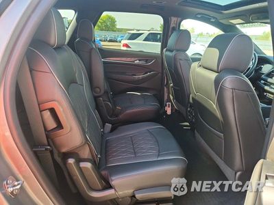 Zdjęcie 11 z 13 samochodu: 2023 BUICK ENCLAVE AVENIR VIN:5GAEVCKW4PJ207619 - miniatura