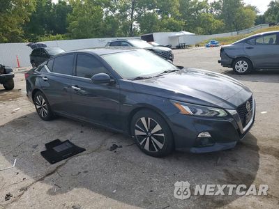 Czwarte zdjęcie samochodu z boku: 2020 NISSAN ALTIMA SL VIN:1N4BL4EV8LC140544 - miniatura