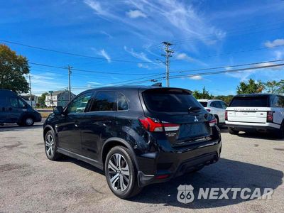 Trzecie zdjęcie samochodu z tyłu: 2023 MITSUBISHI OUTLANDER SPORT S/SE VIN:JA4ARUAU2PU013820 - miniatura
