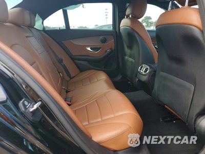 Zdjęcie 10 z 13 samochodu: 2019 MERCEDES-BENZ C 300 4MATIC VIN:55SWF8EB5KU283077 - miniatura