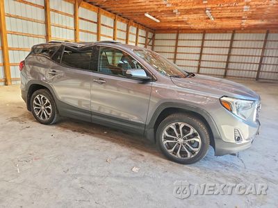 Czwarte zdjęcie samochodu z boku: 2020 GMC TERRAIN VIN:3GKALVEV4LL259793 - miniatura
