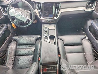 Zdjęcie 8 z 13 samochodu: 2022 VOLVO S60 B5 INSCRIPTION VIN:7JRL12FL2NG192223 - miniatura