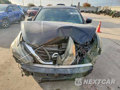 Piąte zdjęcie samochodu w środku: 2017 NISSAN ALTIMA 2.5 SL VIN:1N4AL3AP4HC250432 - miniatura
